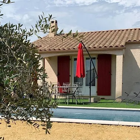 Sud De La France Avec Piscine Privee *