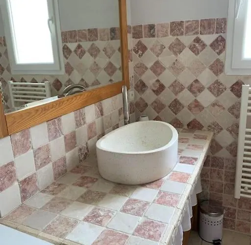 Sud De La France Avec Piscine Privée